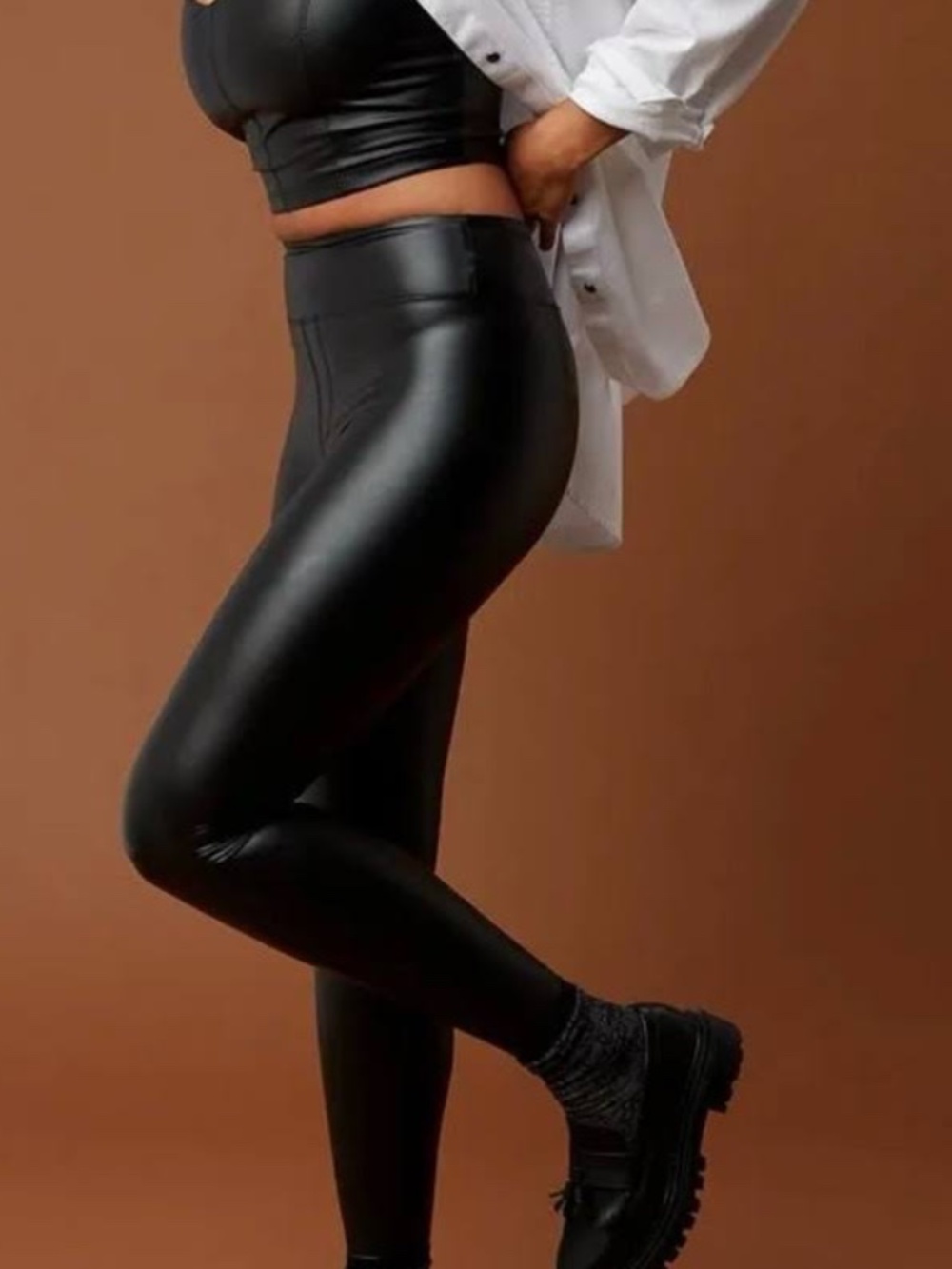OFFLINE BY AERIE BLACK FAUX LEATHER XL LONG LEGGINGS